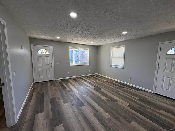 Foto del edificio - 112 W 2nd St