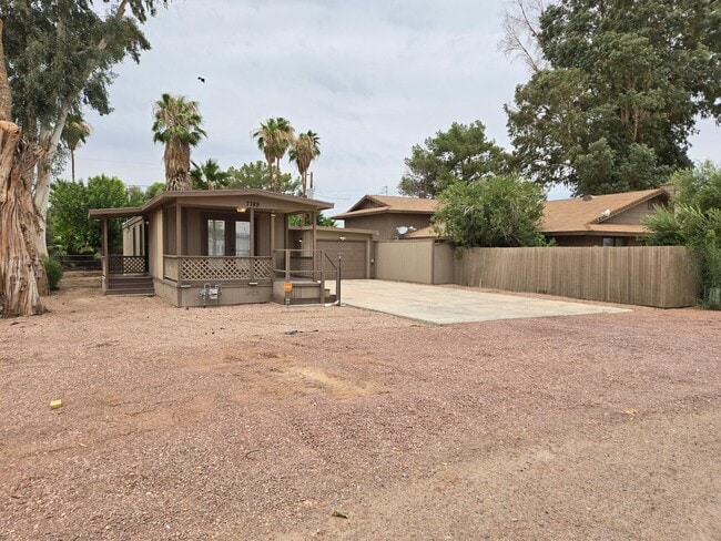 Building Photo - 7789 Mockingbird Dr