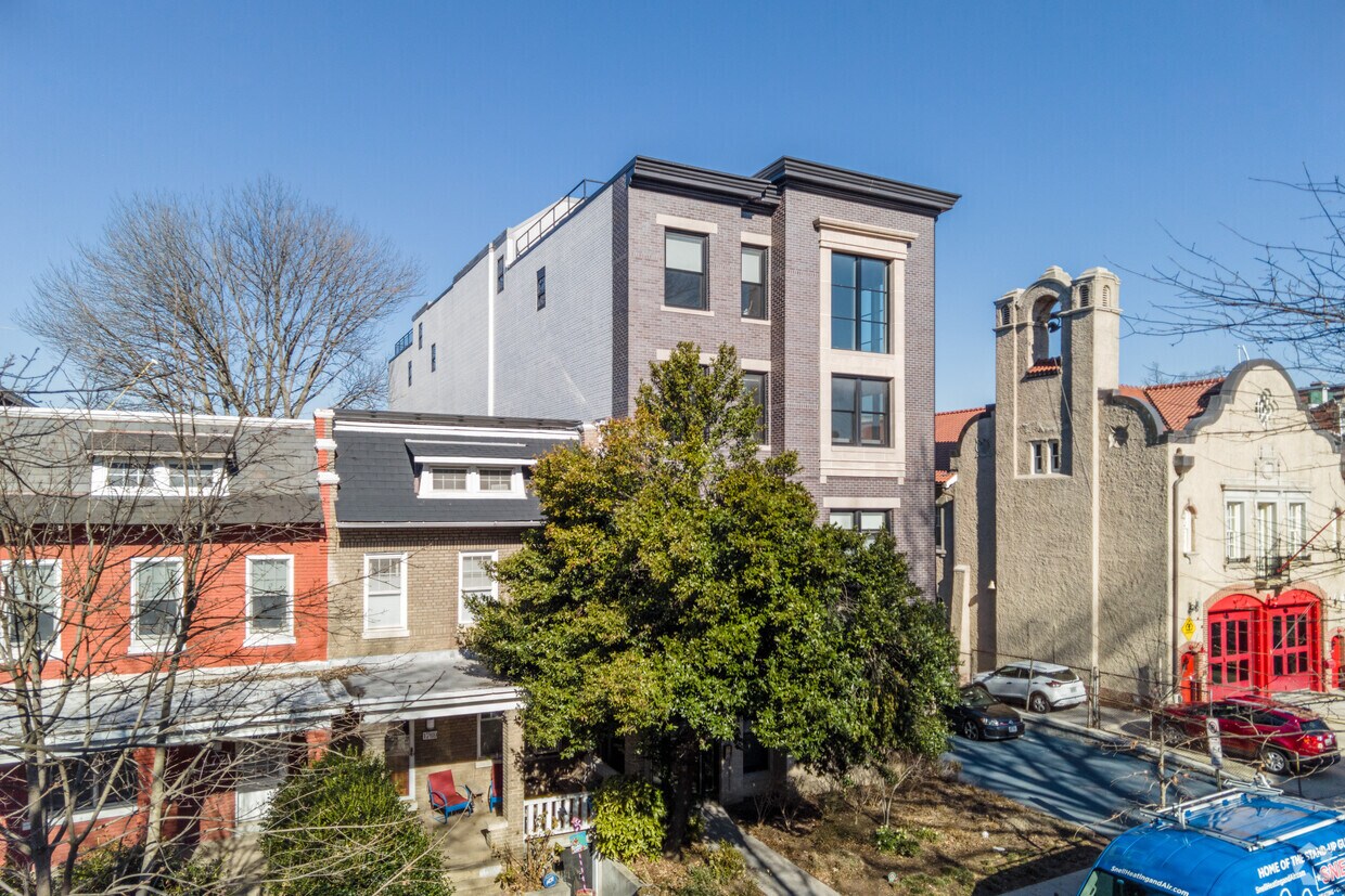 Foto del edificio - Lanier Station