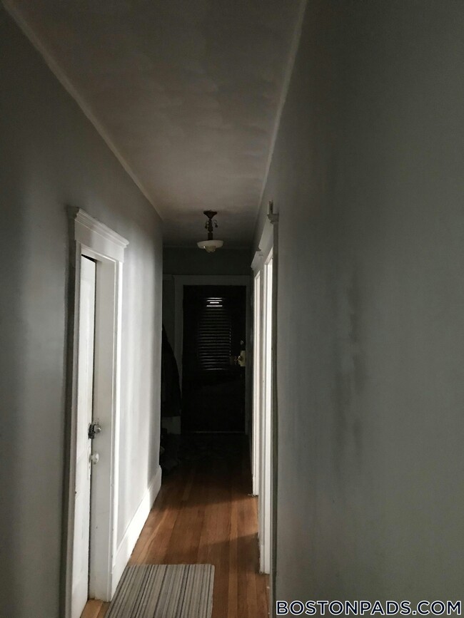 Foto del edificio - 156 Middlesex Ave