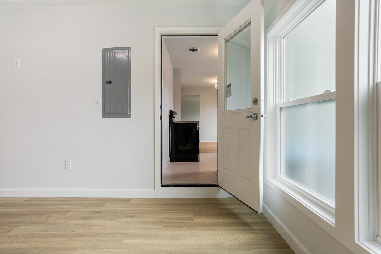 1147 NW Birch St, McMinnville, OR 97128 House Rental in McMinnville