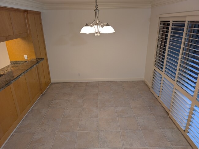 Building Photo - 1952 Pomar Way