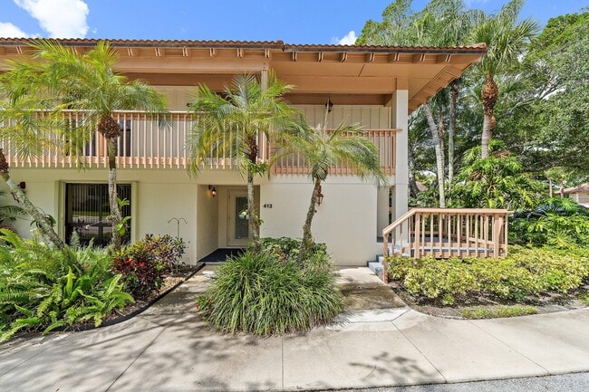 Foto del edificio - 413 Brackenwood Ln S