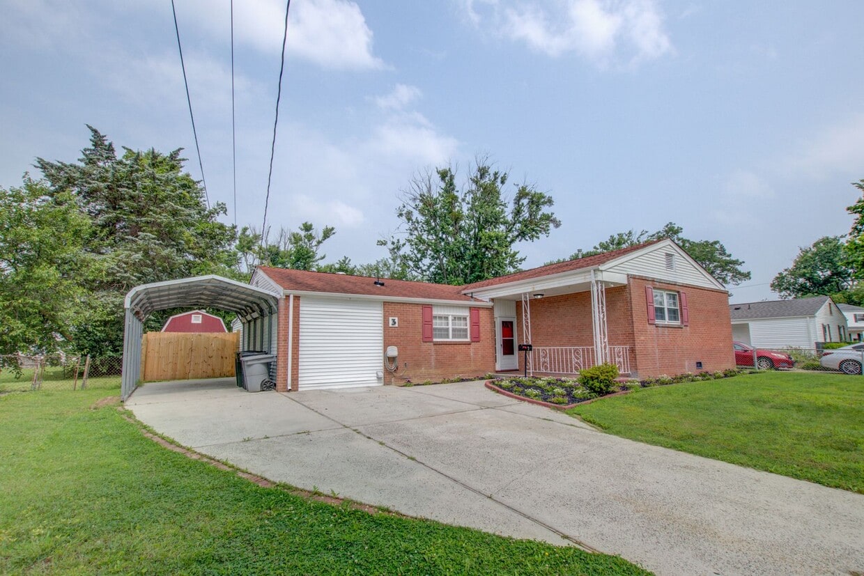 Primary Photo - 3 Marldale Dr