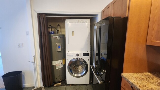 Building Photo - 190 Kelton St