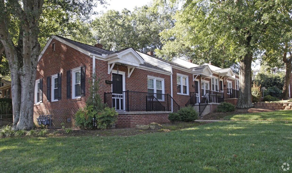 38 Southland Ave, Greenville, SC 29601 Apartments in Greenville, SC