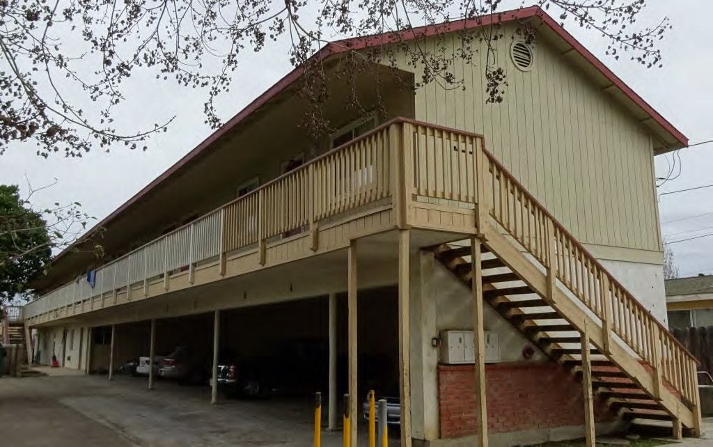 414 N Vanderhurst Ave, King City, CA 93930 Apartments in King City