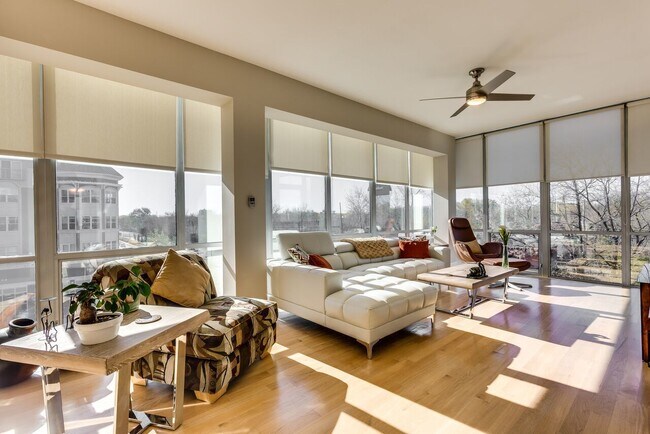 Foto del edificio - 525 Kedzie St