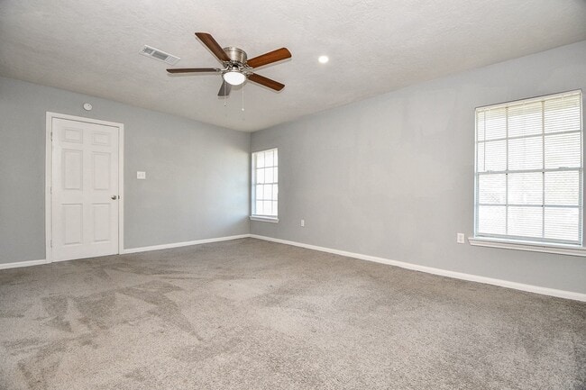 Foto del edificio - 8308 John St