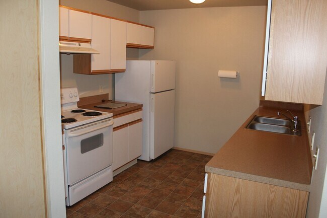 Foto del edificio - 1 Bedroom, 1 Bath Condo available, Near Greenbelt and Downtown Boise