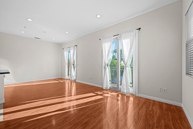 Foto del edificio - 6069 Horner St