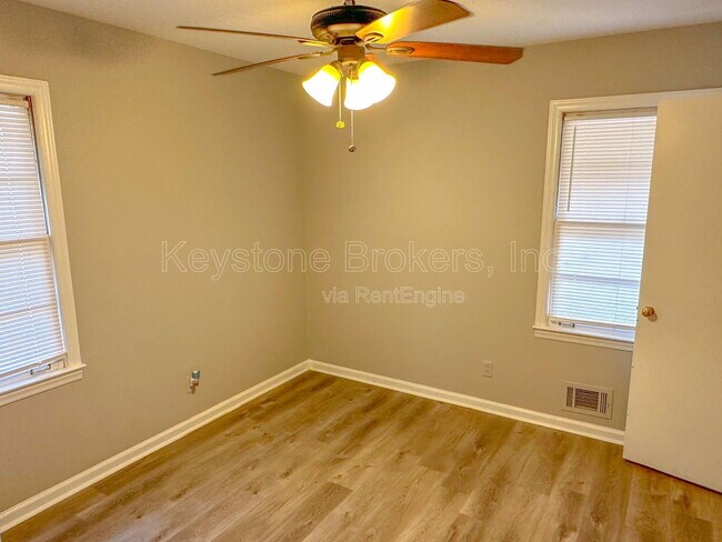 Foto del edificio - 2616 Harmony Way