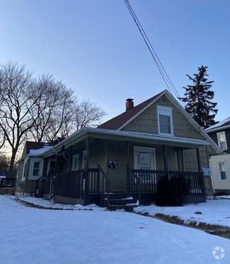 Building Photo - 1028 Lansing Ave