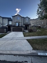 10566 Sage Vista Ln