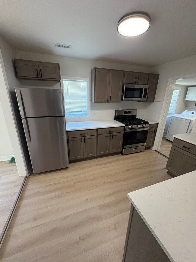 Foto del edificio - 1317 Michigan St