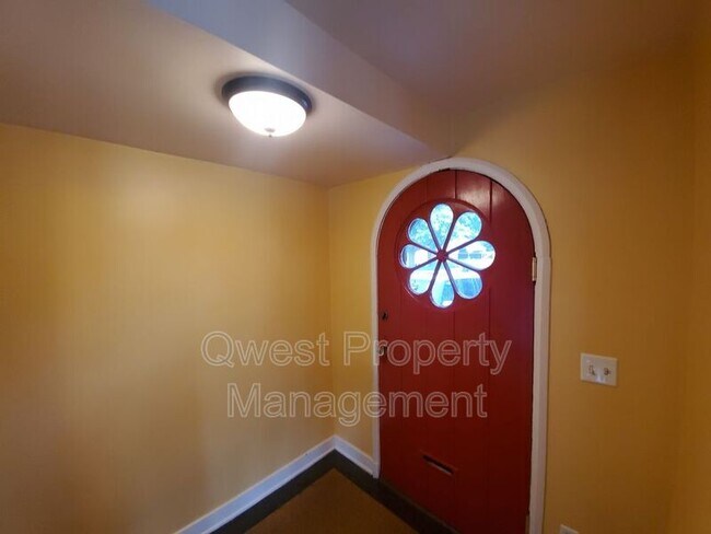 Foto del edificio - 3864 Henry St SW