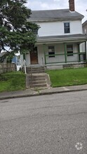 Building Photo - 32 Gebhart St