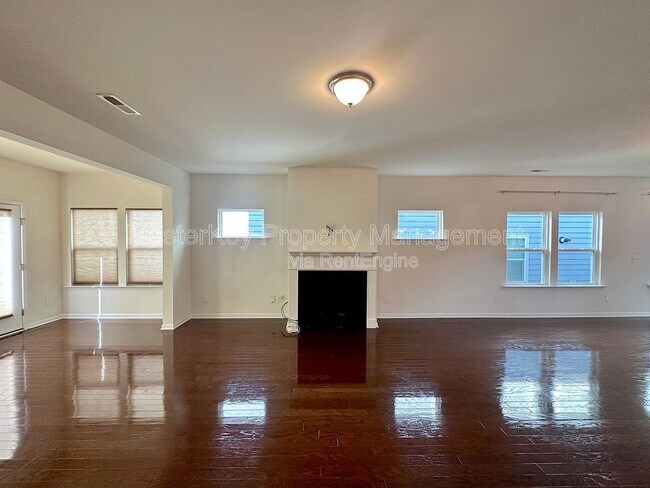 Building Photo - 205 Azalea Vw Wy