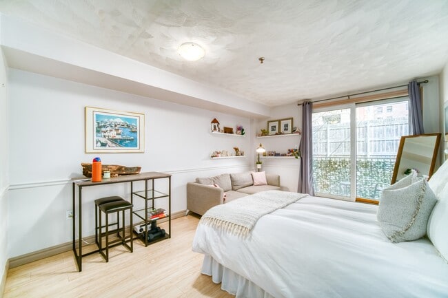 Photo du bâtiment - 5778-5778 South St