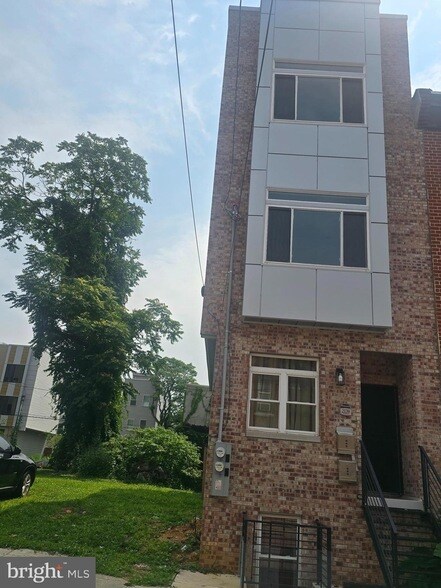 Foto principal - 2139 N 9th St