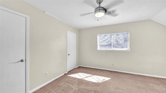 Building Photo - 737 E Brown Ln
