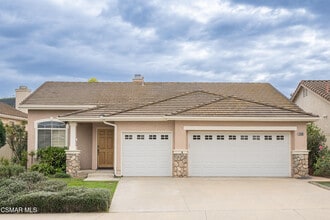 Building Photo - 1690 Springhaven Ave