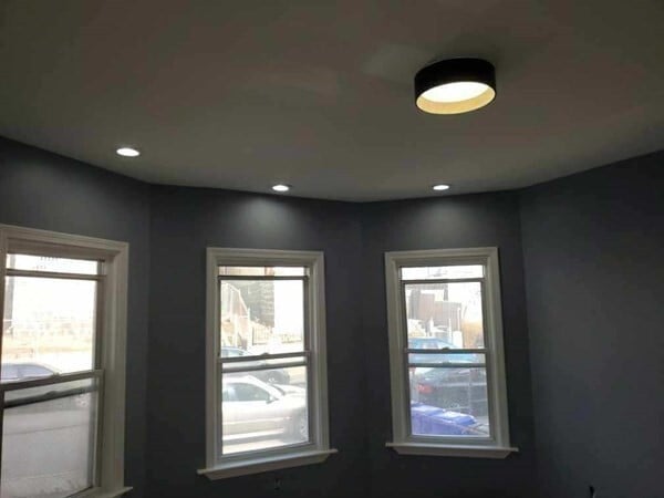 Building Photo - 106 Draper St