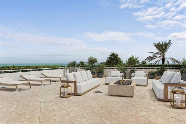 Building Photo - 3535 S Ocean Dr