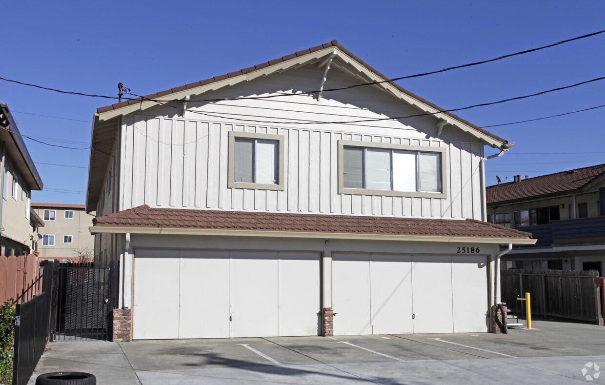 25186 Muir St, Hayward, CA 94544 Apartments in Hayward, CA