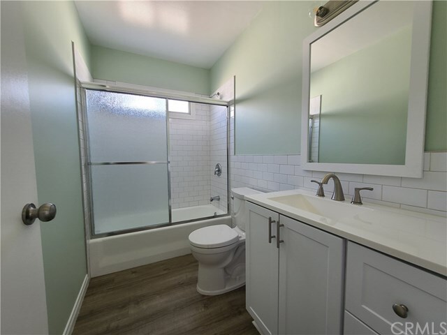 Building Photo - 25106 Feijoa Ave