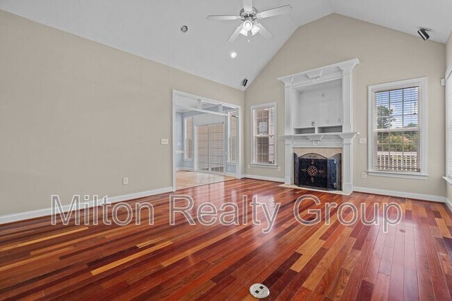 Building Photo - 197 Tilden Howington Dr