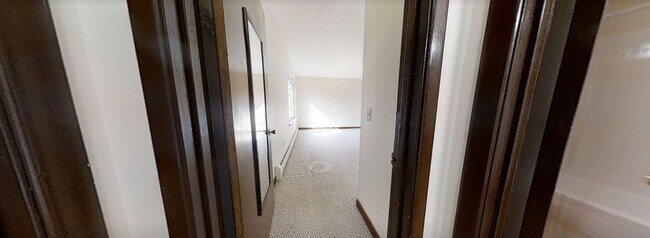 Foto del edificio - 12-380 Sunderland Rd, #12