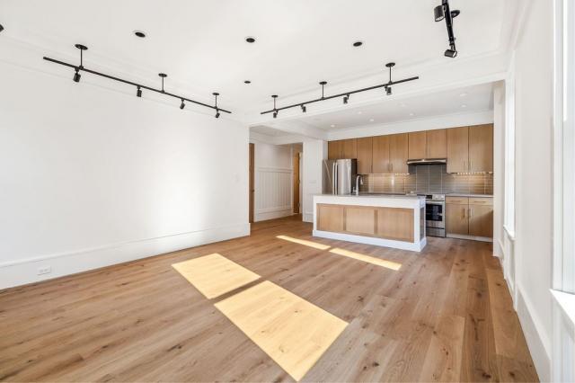 Building Photo - 3 bedroom in New York NY 10011