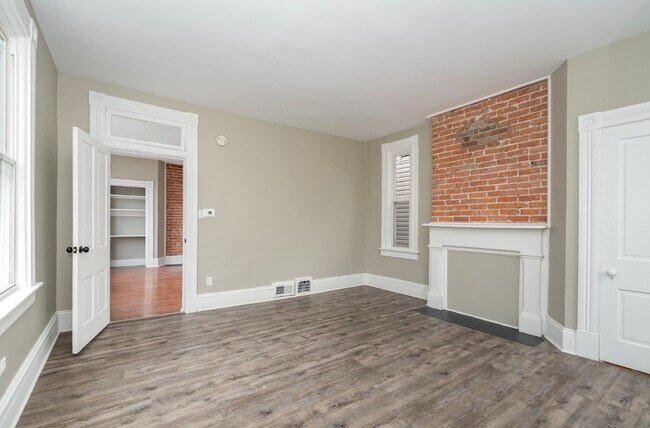 Foto del edificio - 511 Highland Pike