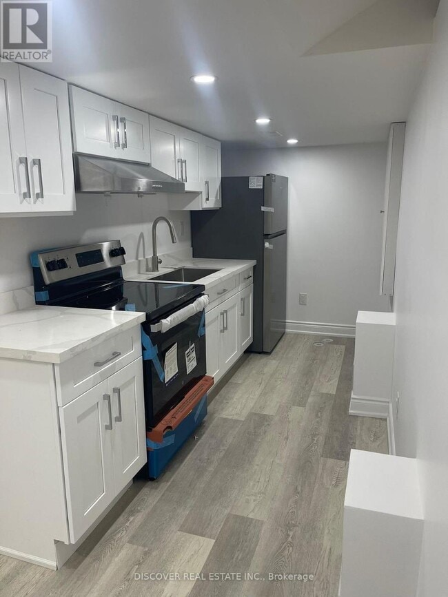 Building Photo - 1569 Pennel Dr