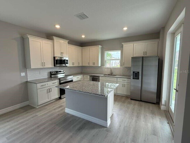 Foto del edificio - 438 Awin Cir SE