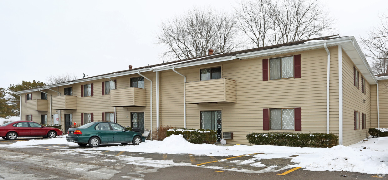 Foto principal - Courtyard Apartments