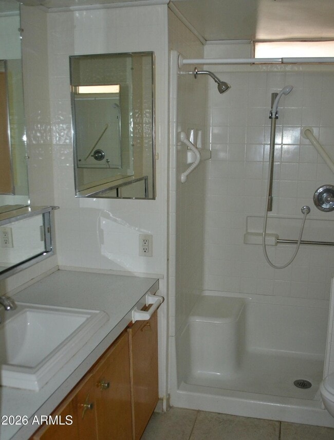 Foto del edificio - 731 S 85th St