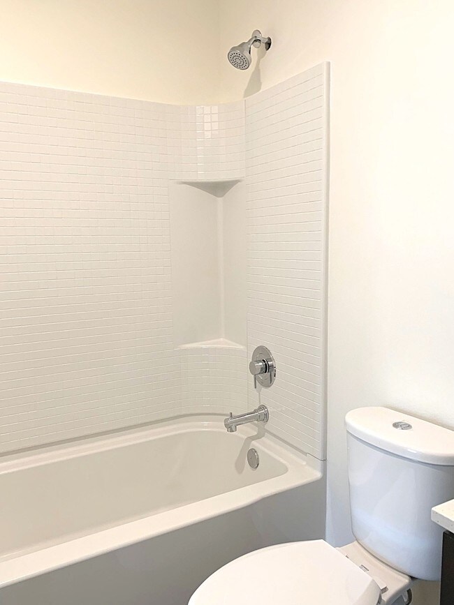 Foto del edificio - 18727 Blueberry Ln