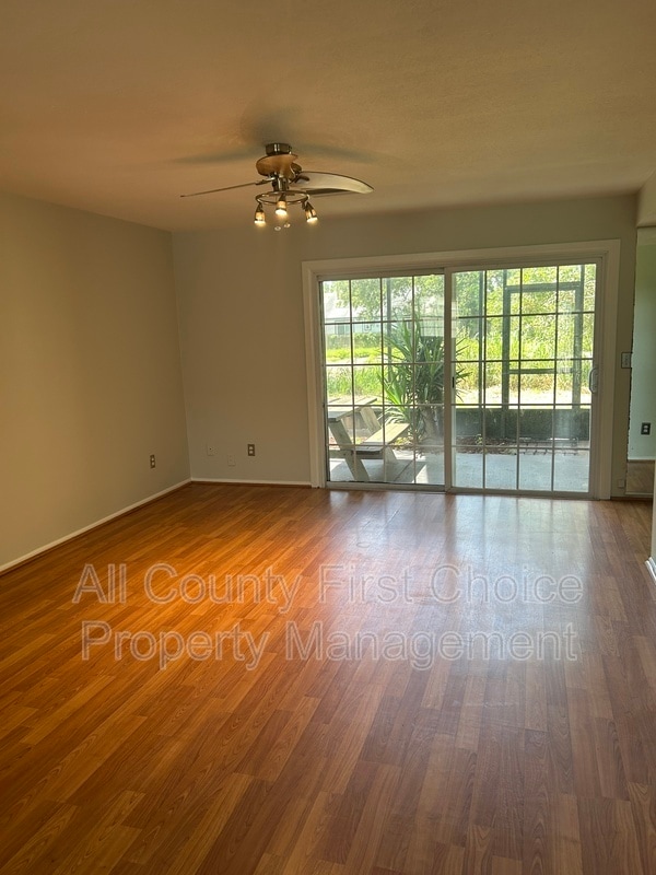 Building Photo - 3040 So Pines Dr