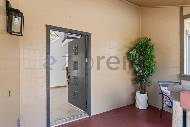 Foto del edificio - 408 Green Hills Dr