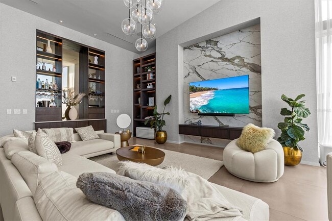 Building Photo - 1020 Sunset Point Rd