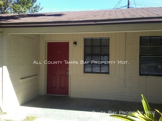 Primary Photo - Pinewood Ave Apartments