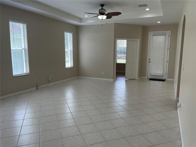 Foto del edificio - 218 Summerside Ct