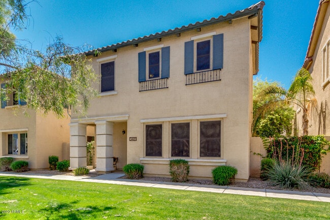 Building Photo - 3481 S Bluejay Dr