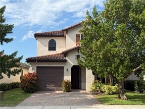 Building Photo - 5510 Useppa Dr