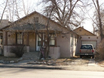 Foto principal - 2 Bedroom House with One Car Garage Near D...