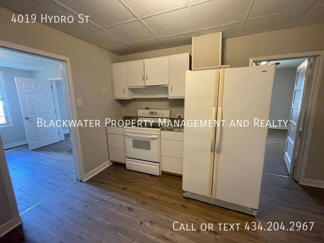 Building Photo - Cute Two Bedroom Home!