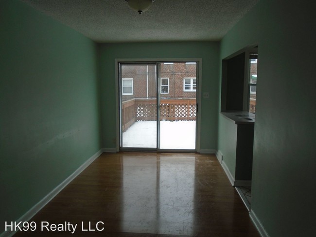 Building Photo - 2222 Disston St