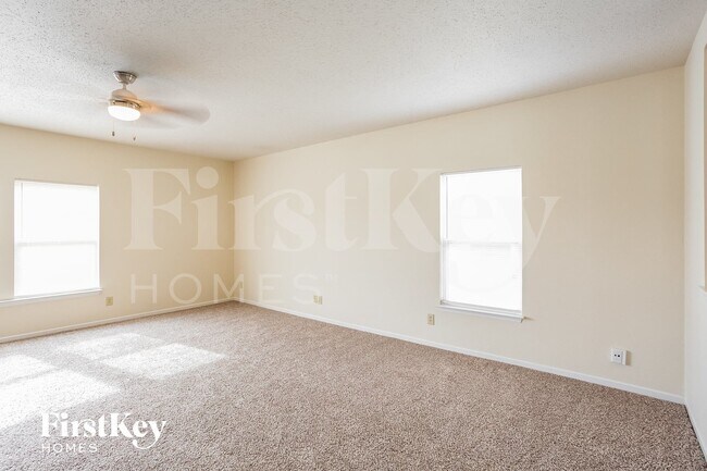 Foto del edificio - 1079 King Maple Dr